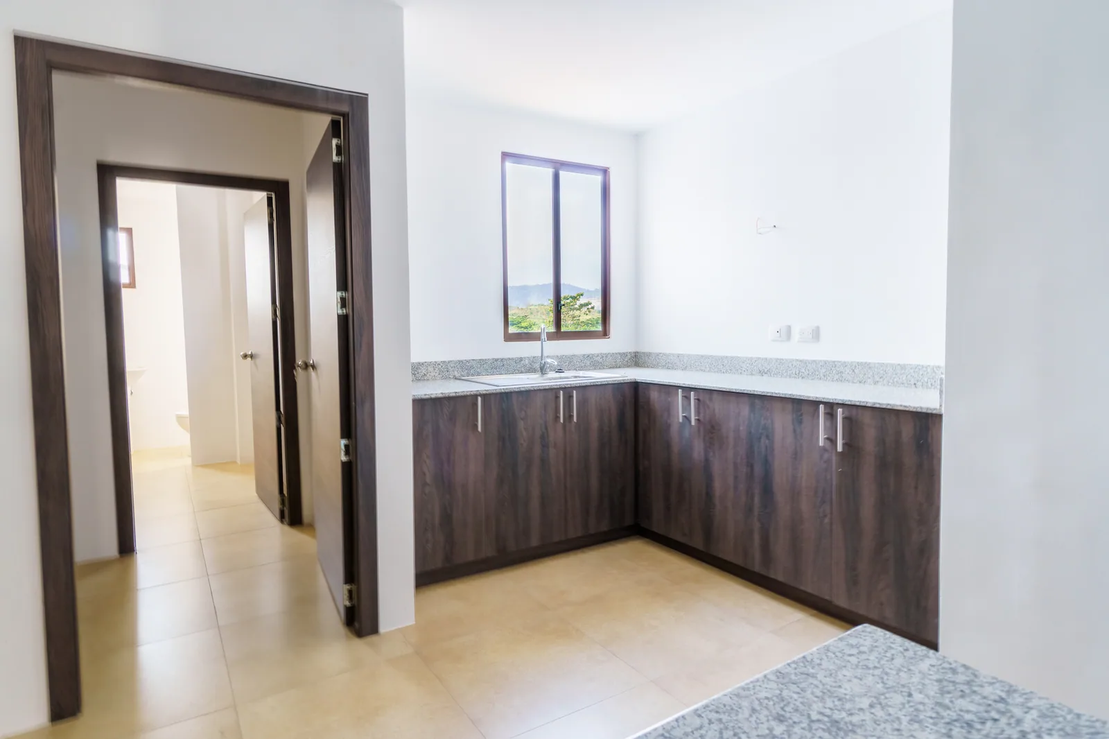 Departamento de 3 habitaciones en venta, Urbanización Villas del Bosque – Foto 5