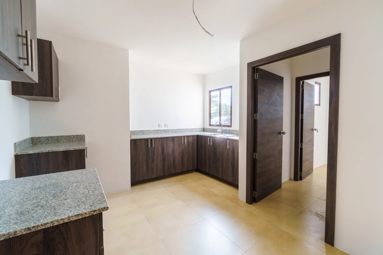 Departamento 3 habitaciones planta baja con patio en venta, Urbanización Villas del Bosque – Foto 3