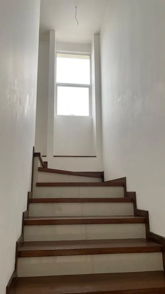 Casa de dos plantas en venta ubicado en Urbanización Terranostra – Foto 4
