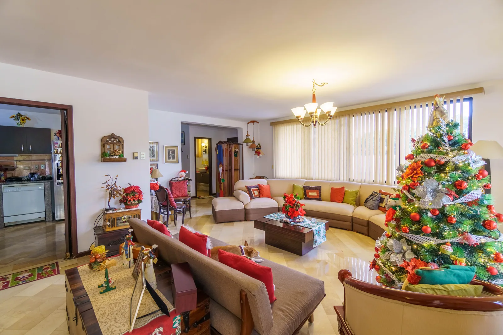 Casa en venta ubicada en la Urbanización El Manantial, Ceibos – Foto 3