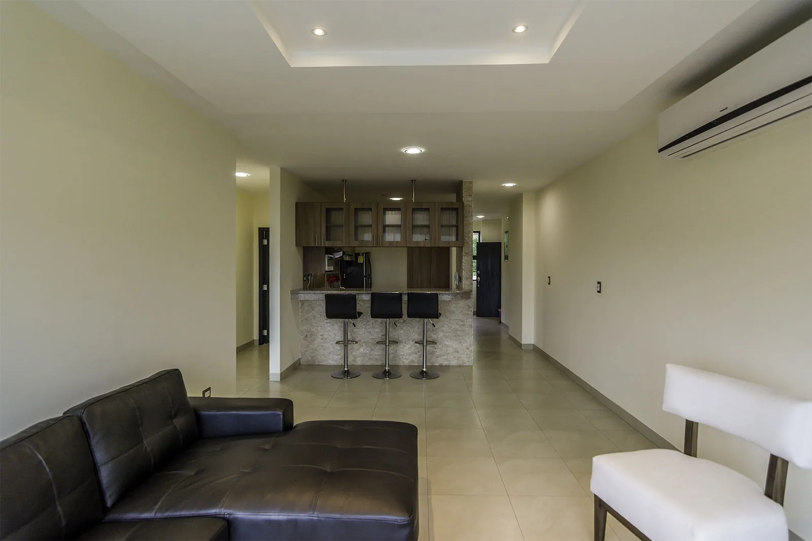 Departamento amoblado en alquiler ubicado en Bosques de la Costa, Vía a la Costa – Foto 1
