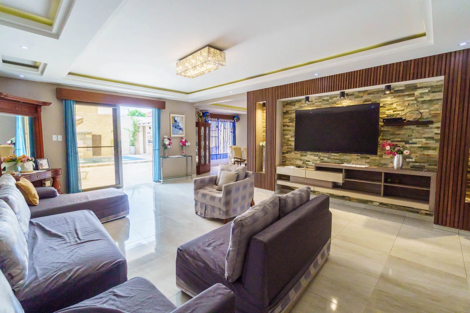 Casa de 5 cuartos en venta ubicado en Santa Maria de Casa Grande