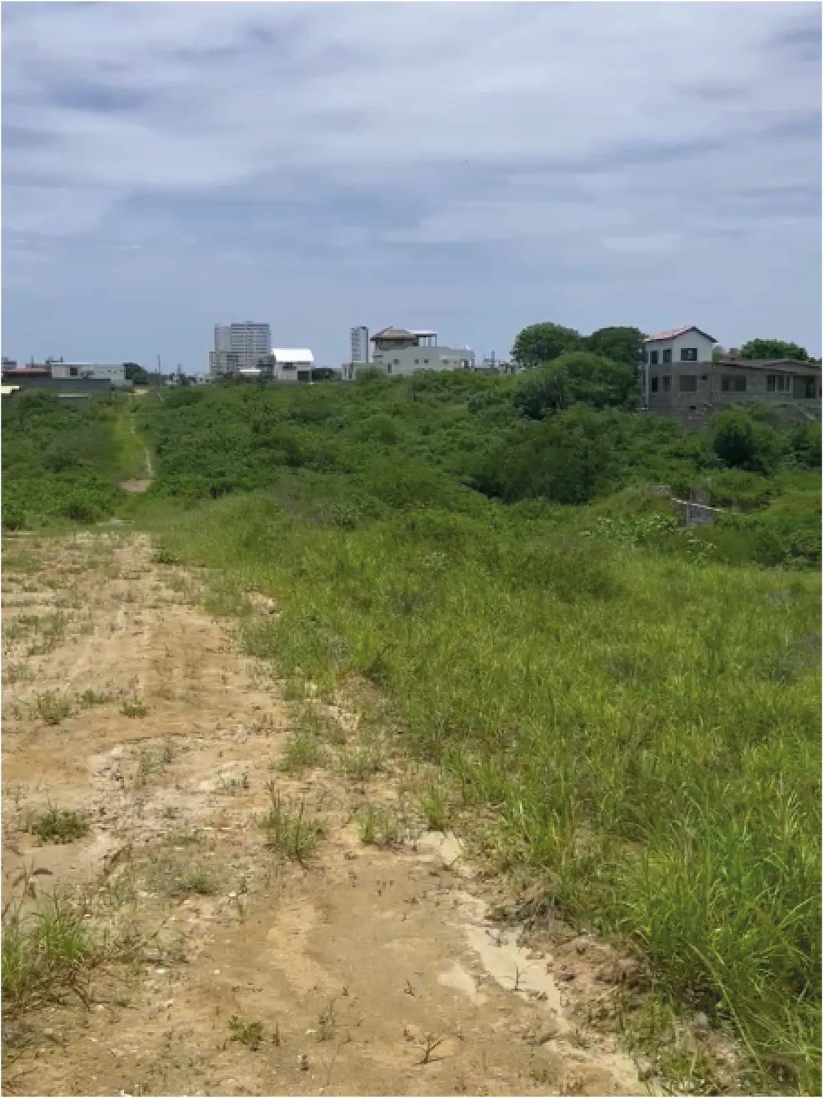 Terreno en venta ubicado en Punta Blanca, Santa Elena – Foto 1