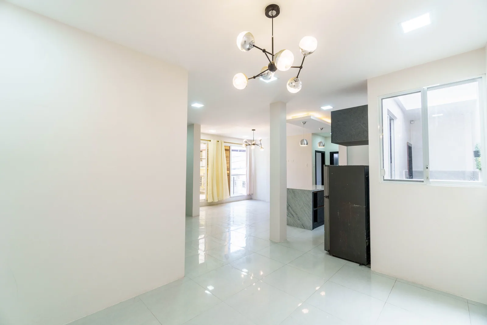 Casa rentera en venta ubicada en la Coop. El Crisol, Norte de Guayaquil – Foto 1