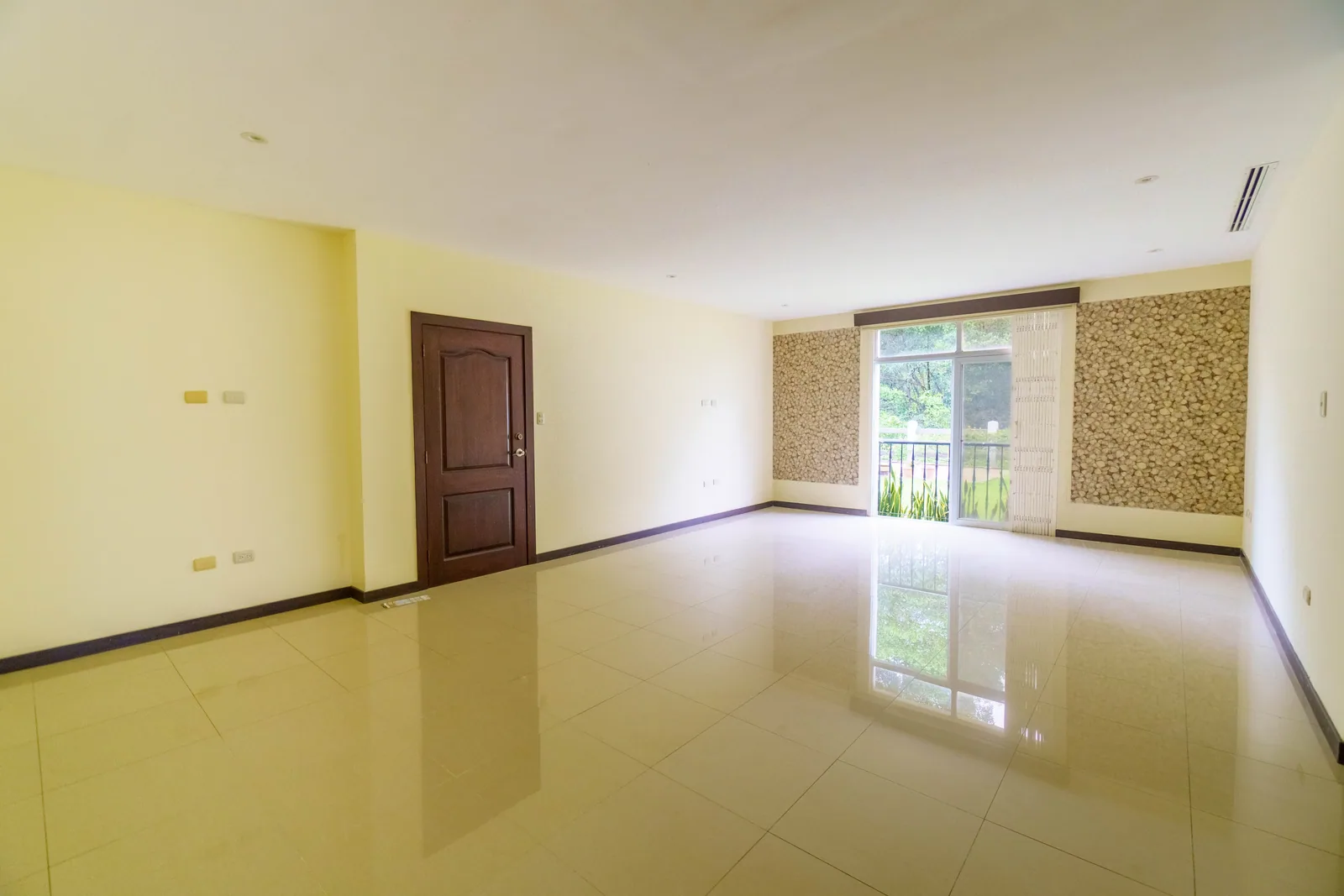 Departamento planta baja en venta ubicado en la Urbanización Terranostra, Vía a la Costa – Foto 2