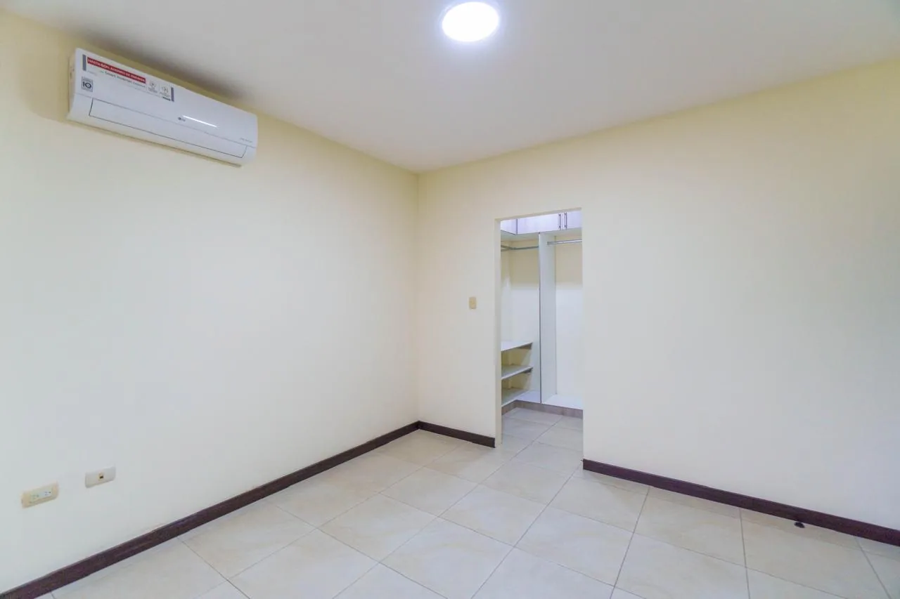 Departamento planta baja en venta ubicado en la Urbanización Terranostra, Vía a la Costa – Foto 5