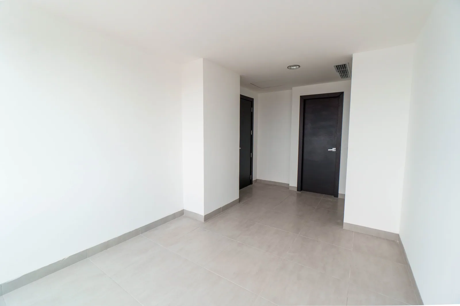 Departamento en alquiler ubicado en Edificio Quo, Norte de Guayaquil – Foto 3