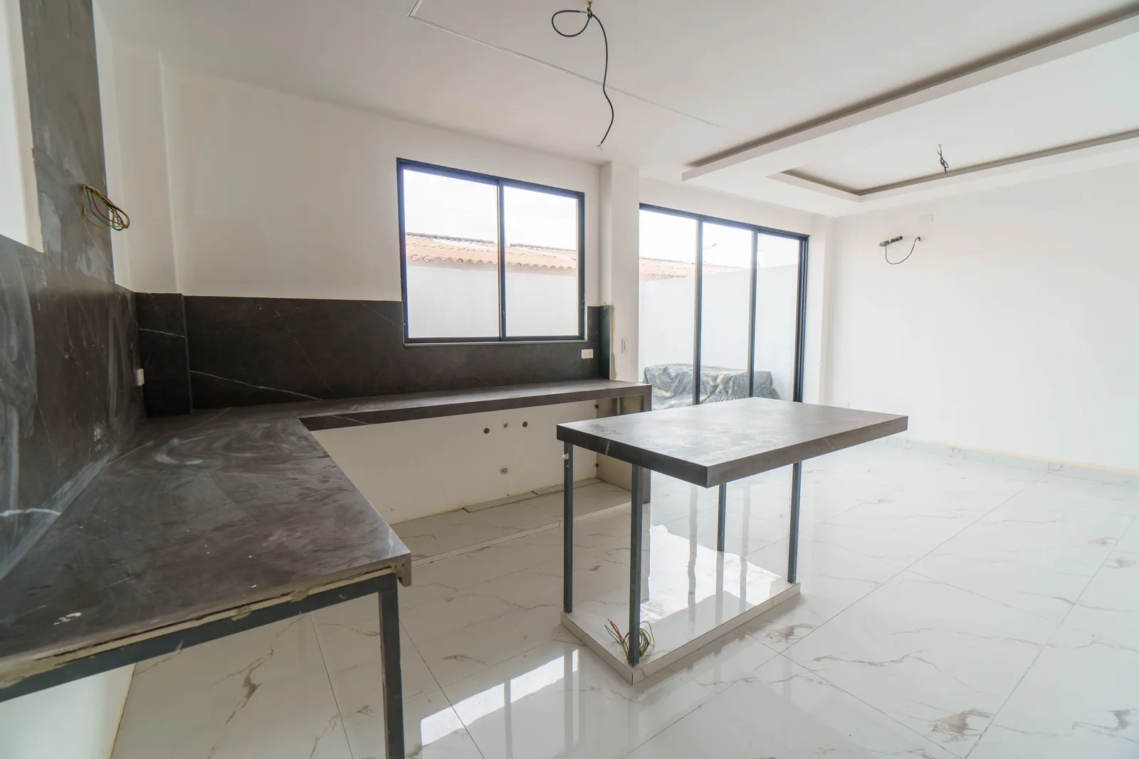 Casa en venta por estrenar ubicada en Urbanización San Antonio, vía Salitre – Foto 5