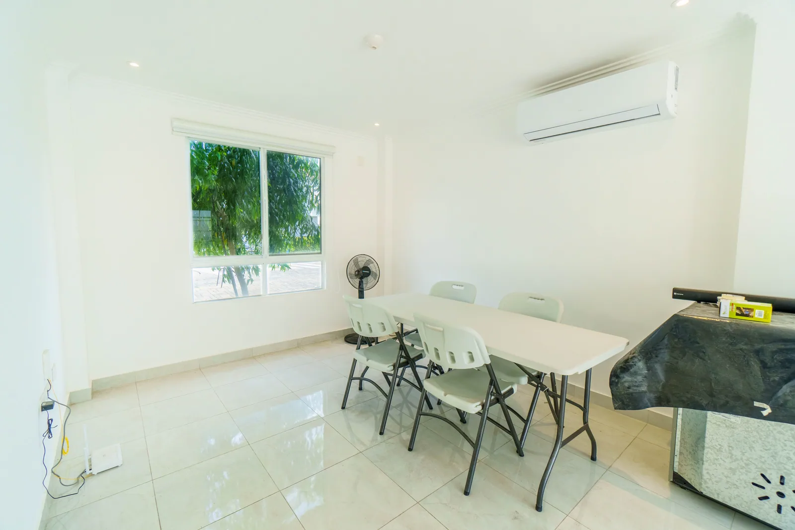 Casa en alquiler ubicada en Urbanización Casa Laguna, Vía a Samborondón – Foto 2