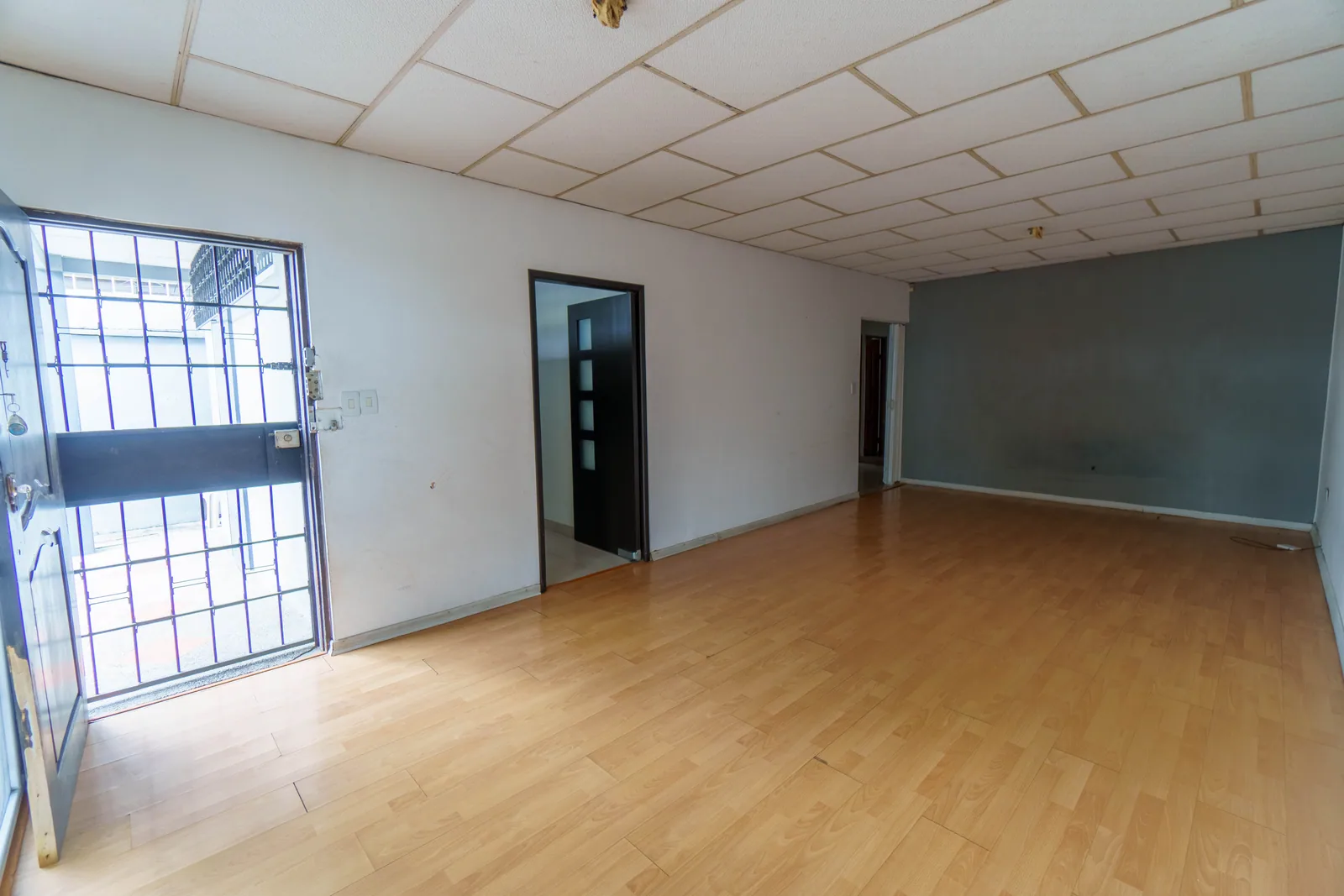 Casa en venta ubicada en la Alborada, Norte de Guayaquil. – Foto 3