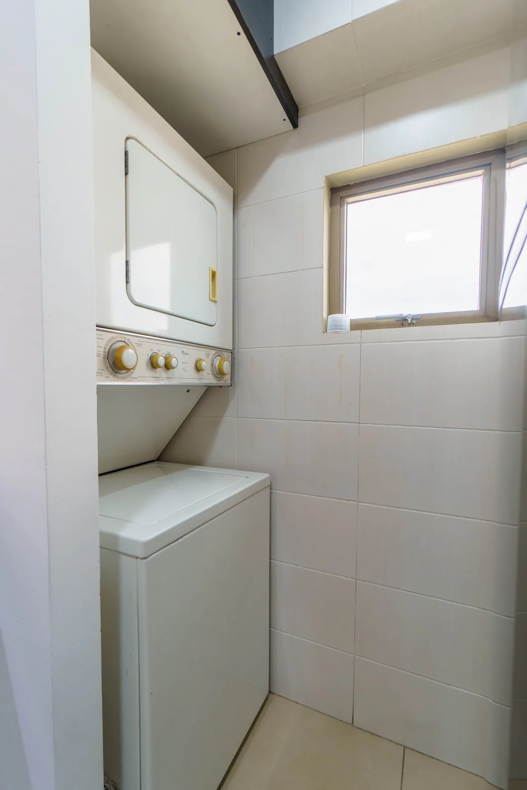 Departamento en alquiler amoblado ubicado en Torre del Sol II, Norte de Guayaquil – Foto 5