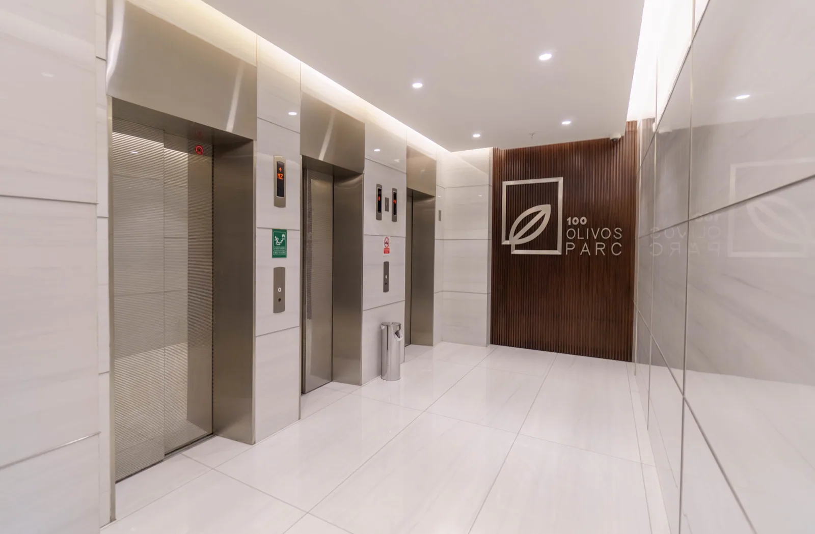 Oficina en alquiler amoblada ubicada en 100 Olivos Parc, Ceibos – Foto 5