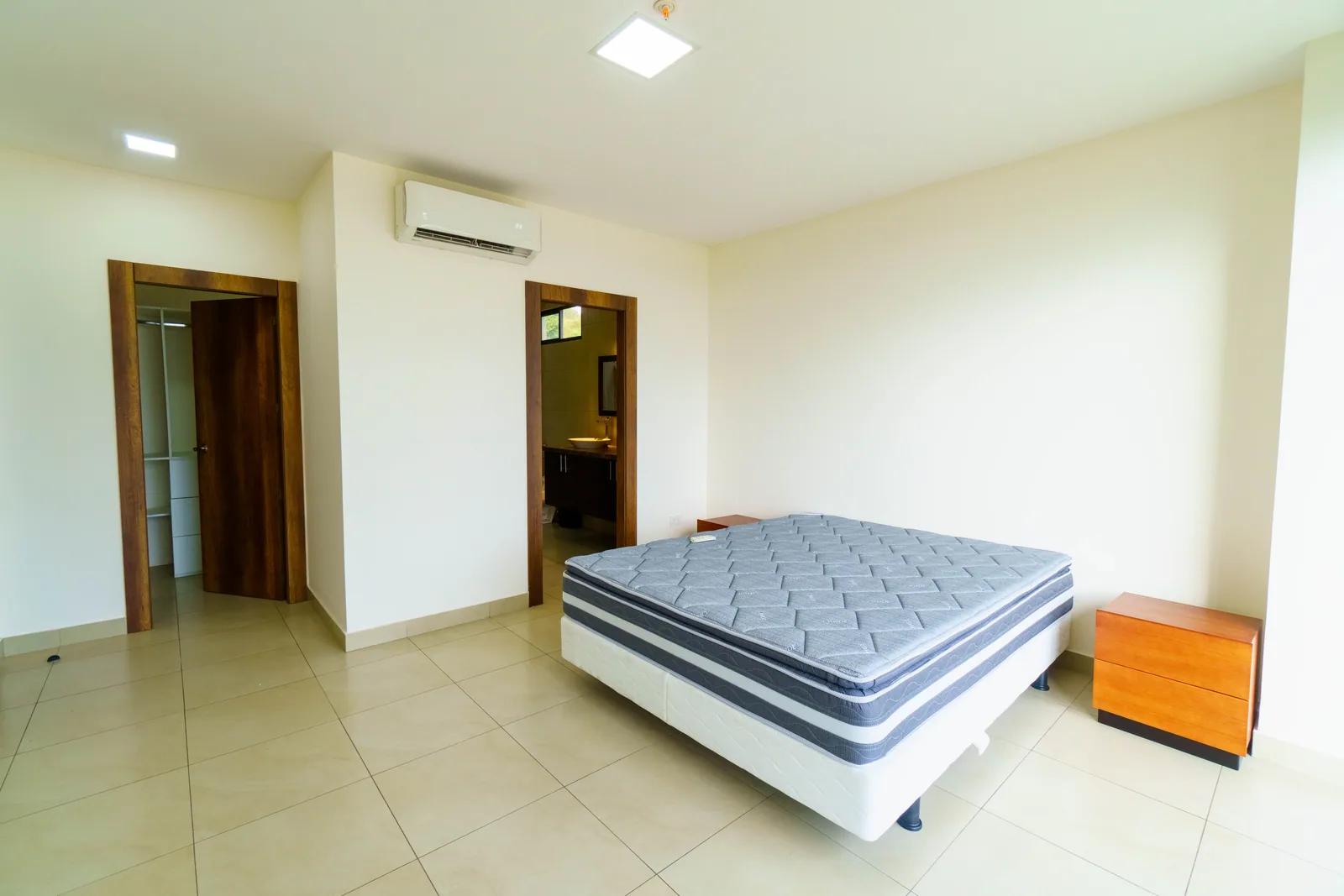 Departamento en venta ubicado en Bosques de la Costa, Altos del Bosque. Vía la Costa – Foto 4