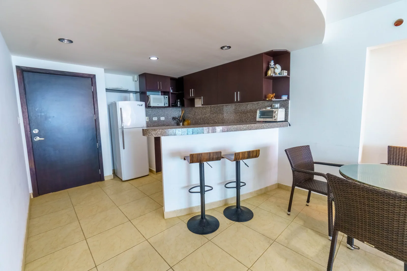 Venta de departamento en Torre Oceánica, Salinas – Foto 1