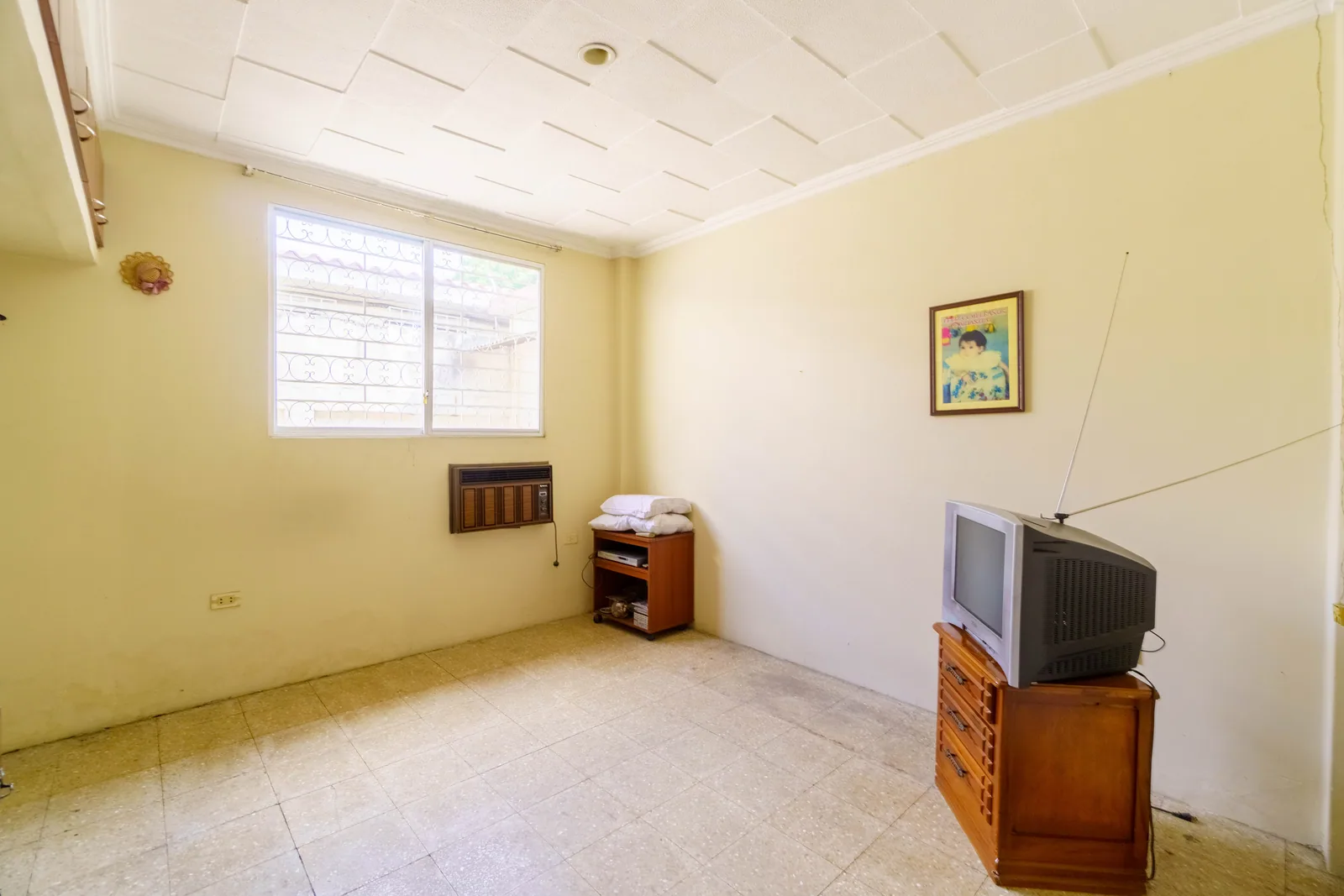 Casa en venta ubicada en Cdla del IESS, Sur de Guayaquil – Foto 5