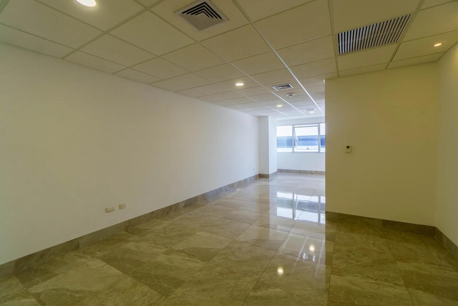 Oficina en alquiler ubicado en Platinum 1 – Foto 5