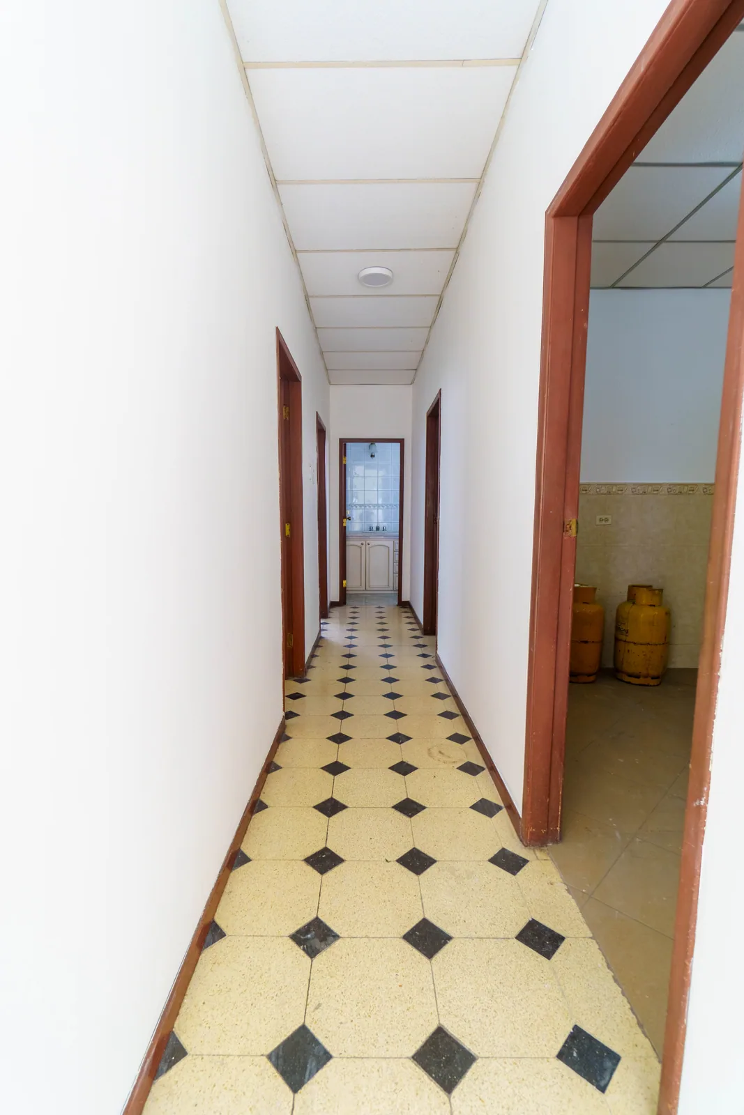Casa en venta ubicada en Cdla. Ferroviaria, Guayaquil – Foto 5