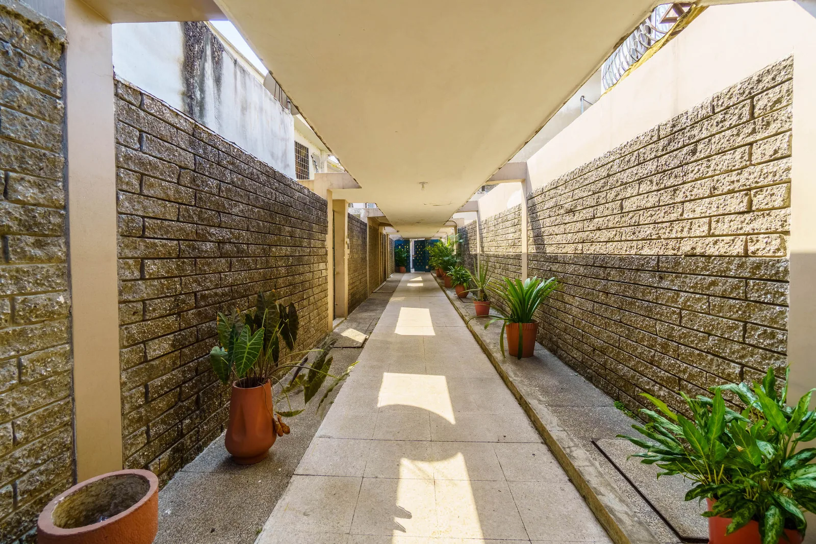 Casa en venta ubicada en conjunto cerrado en Urdesa, Norte de Guayaquil – Foto 4