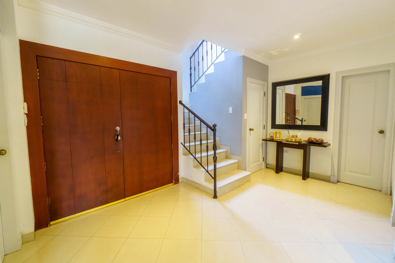 Casa en venta ubicada en Urbanización Entre Lagos, Samborondón – Foto 4