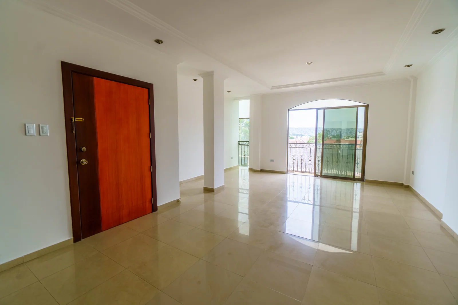 Departamento en alquiler de 2 habitaciones, Ceibos, Leopoldo Carrera – Foto 1