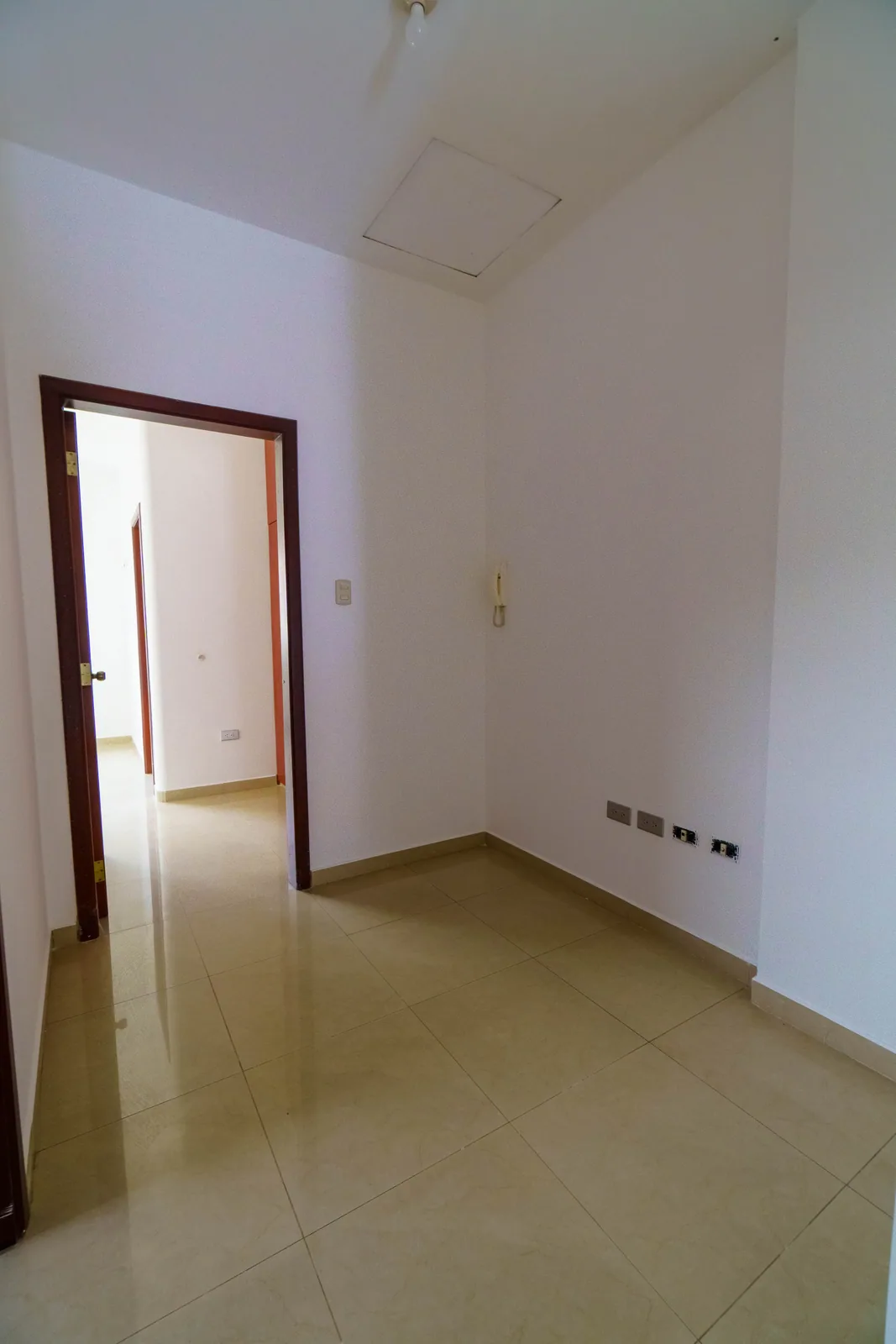 Departamento en alquiler de 2 habitaciones, Ceibos, Leopoldo Carrera – Foto 4