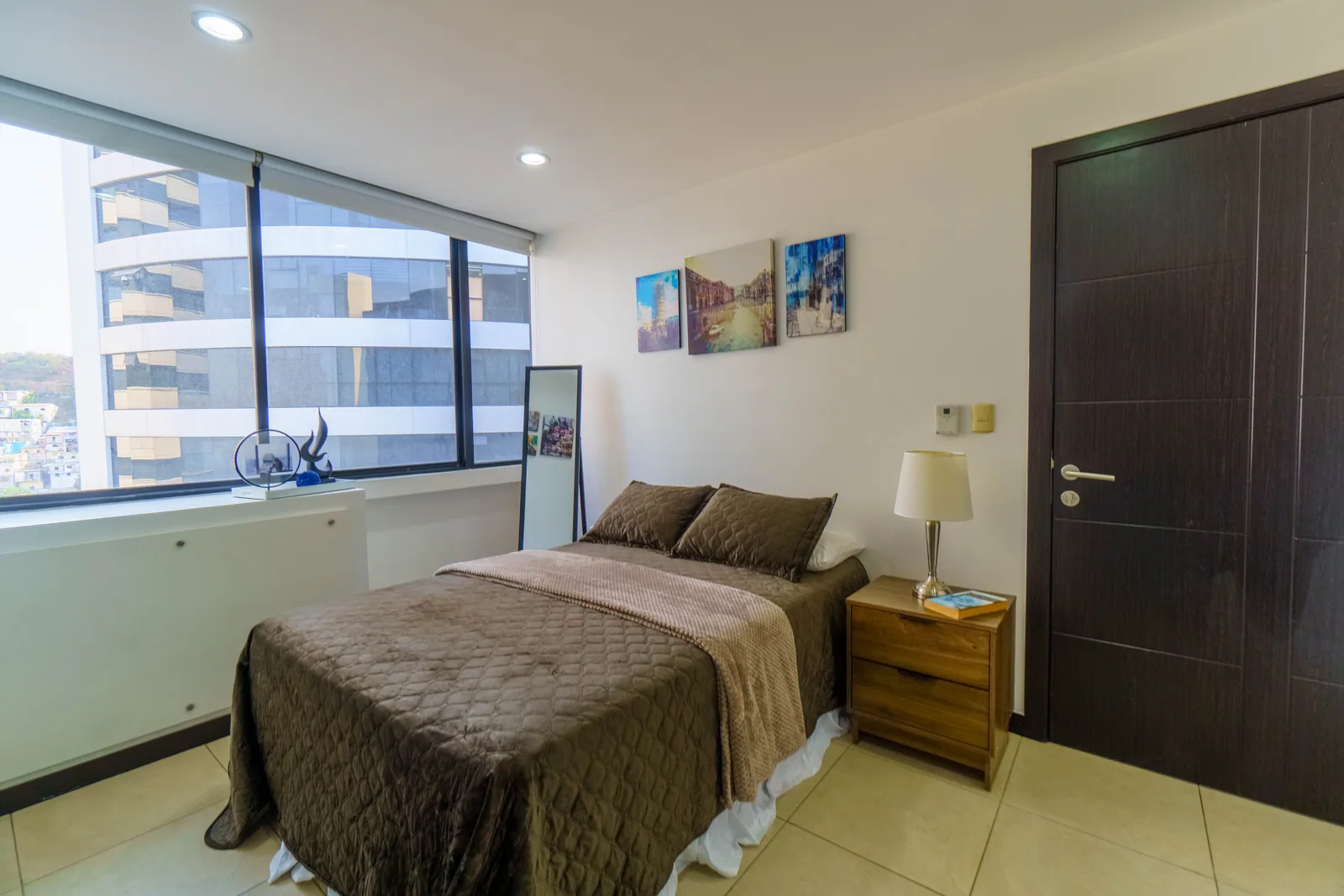 Departamento en alquiler amoblado ubicado en Edificio Bellini II, Puerto Santa Ana – Foto 4