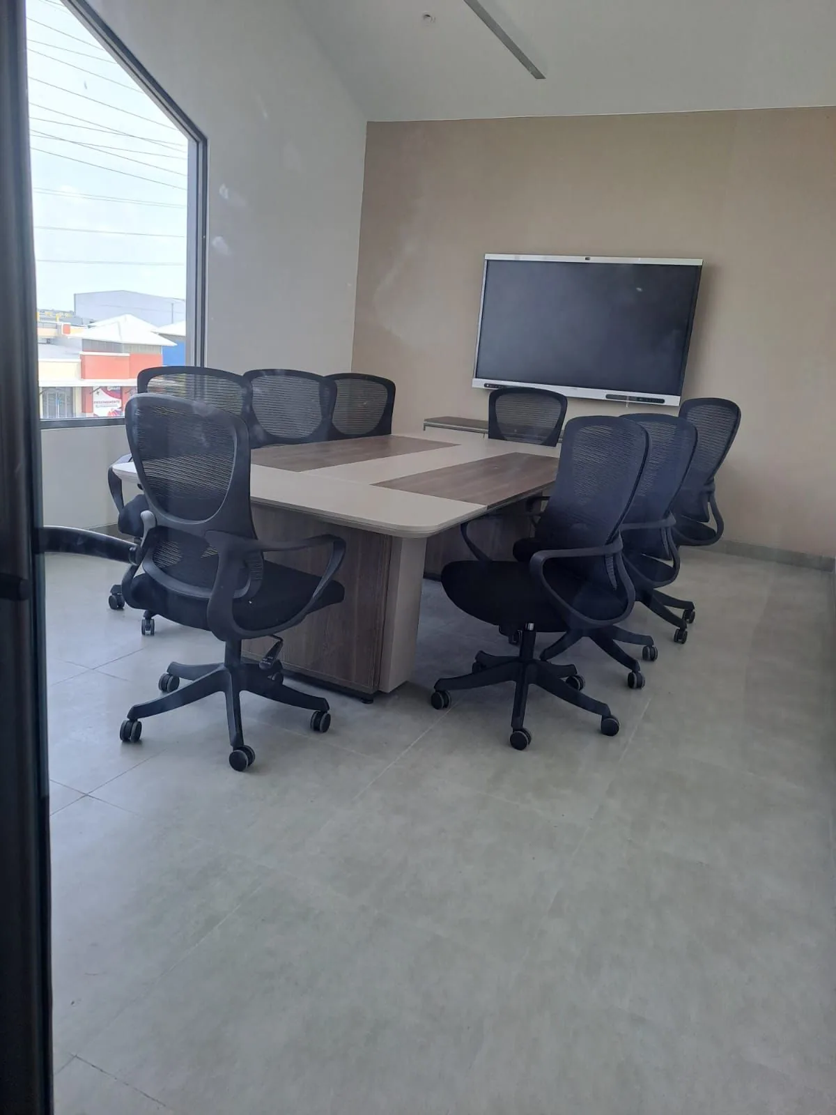 Venta de local u oficina en Almax, vía Samborondón – Foto 4