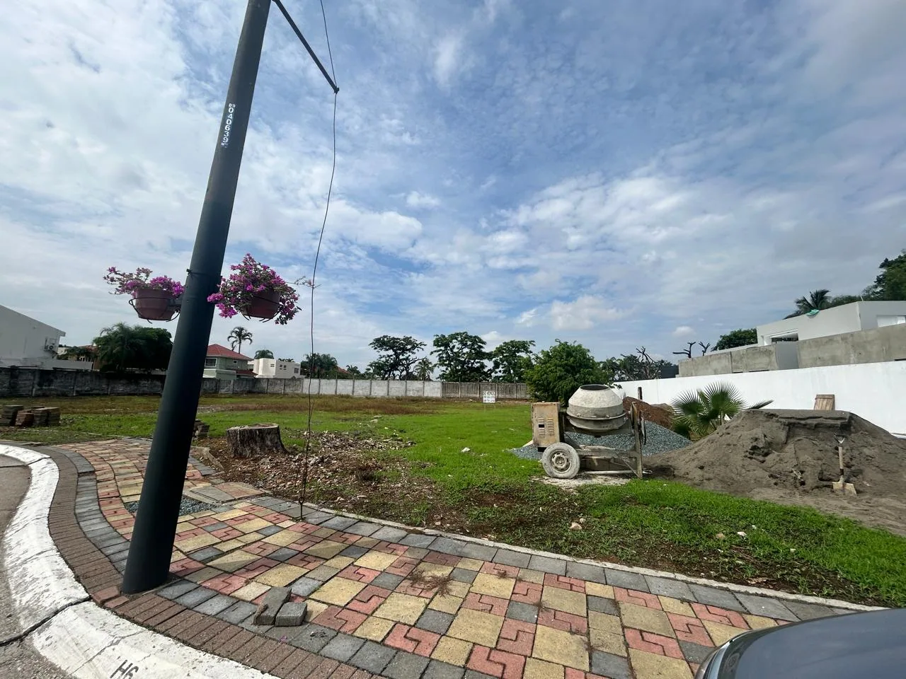 Terreno en venta ubicado en Urbanización Biblos, Samborondón