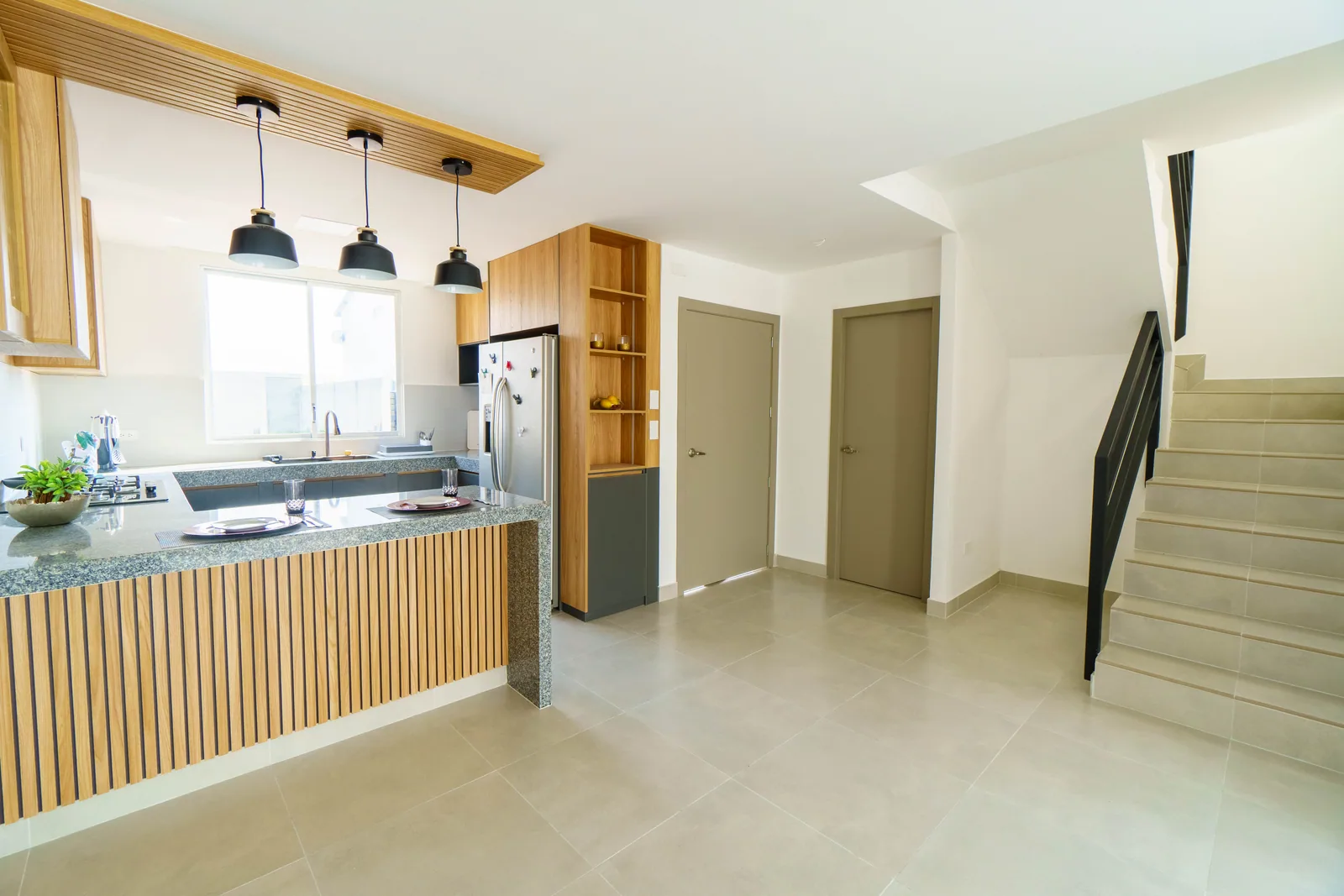 Casa en venta por estrenar con excelentes acabados en Urbanizacion Amalfi, Km 5.5 Vía la Aurora Salitre – Foto 3