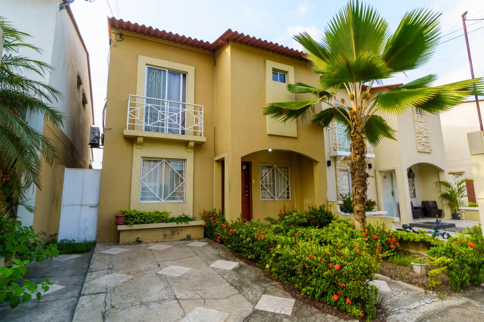 Casa en venta ubicada en urbanización Metrópolis 2