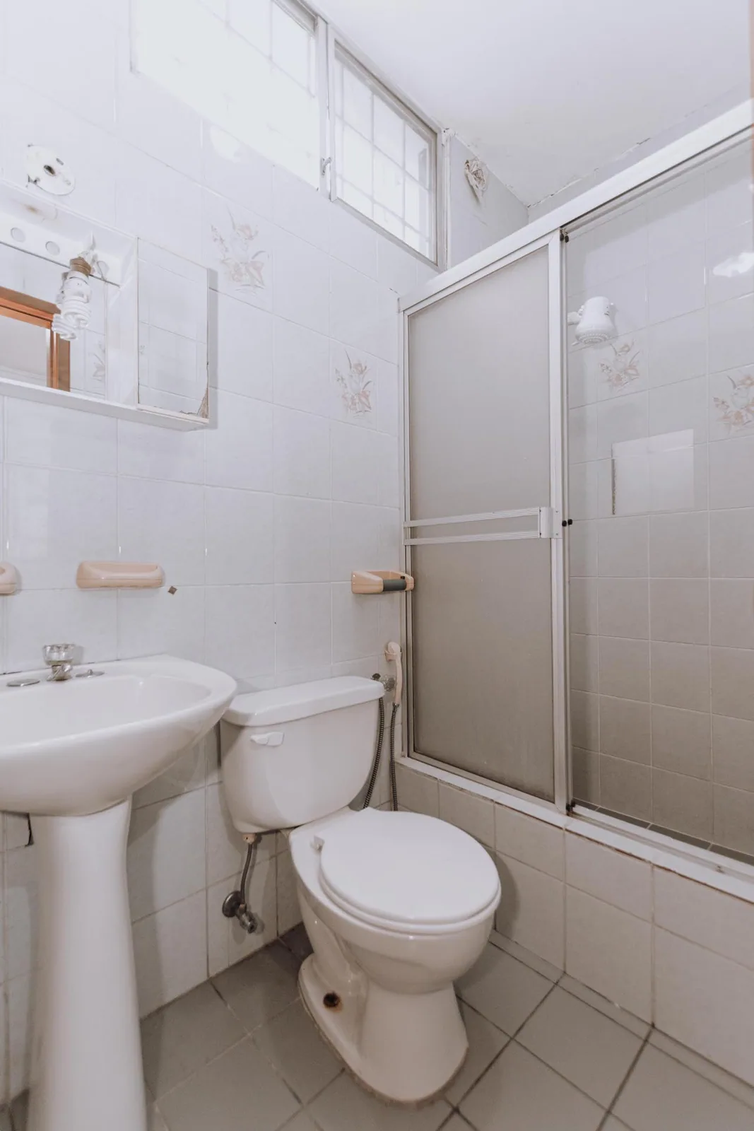 Departamento en alquiler ubicado en Los Alamos, norte de Guayaquil – Foto 3