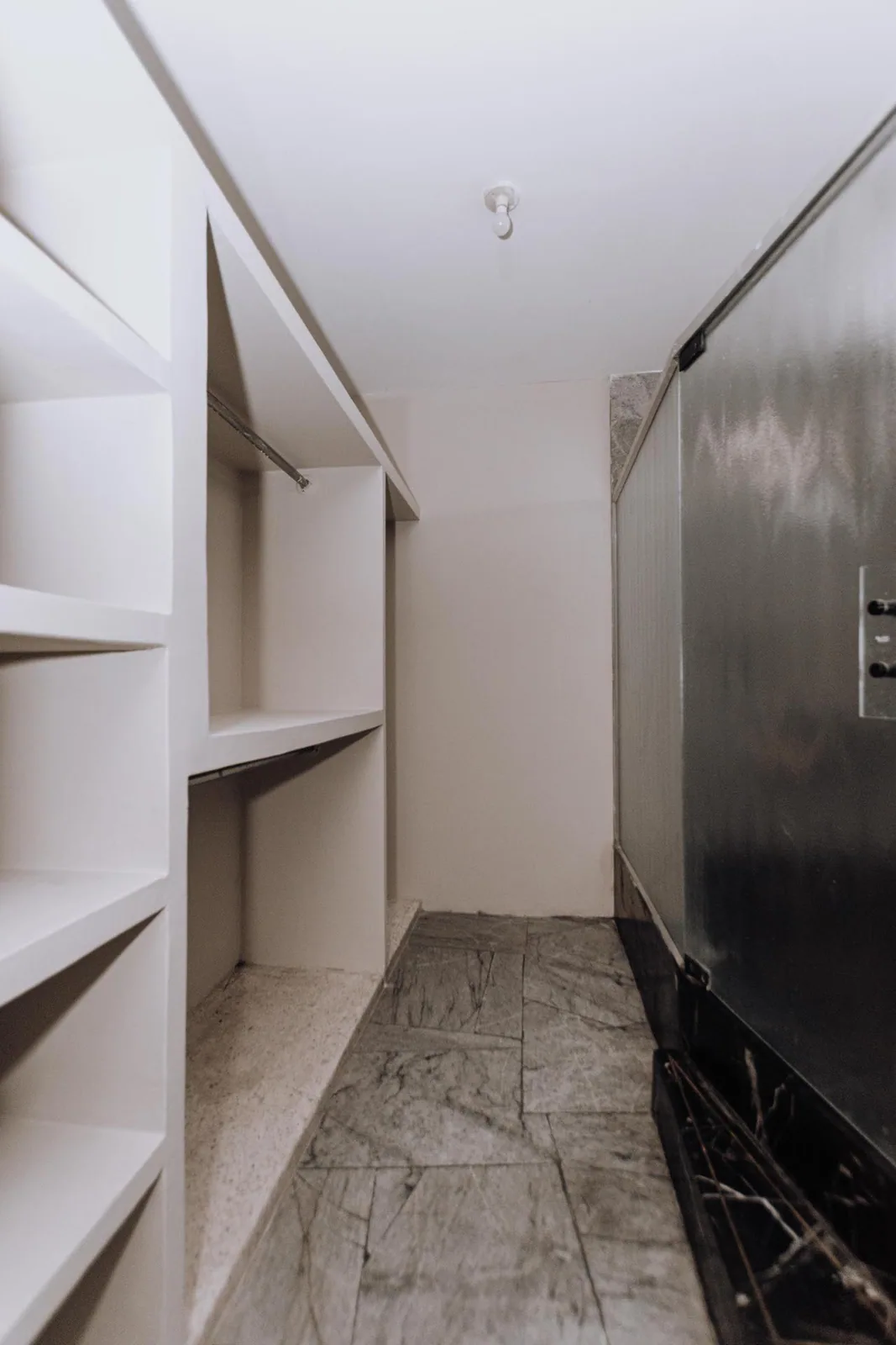 Departamento en alquiler ubicado en Los Alamos, norte de Guayaquil – Foto 4