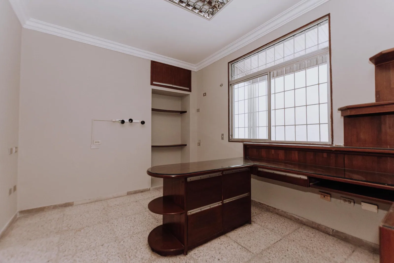 Departamento en alquiler ubicado en Los Alamos, norte de Guayaquil – Foto 5
