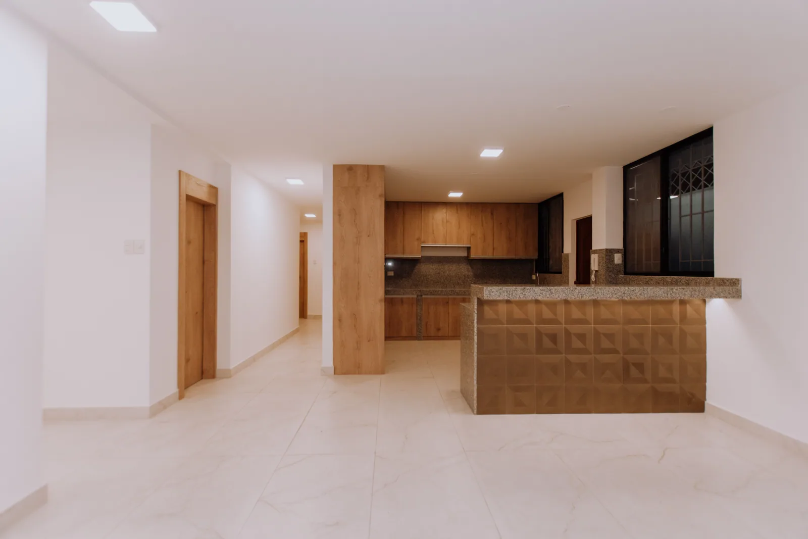 Departamento en alquiler ubicado en Garzota, norte de Guayaquil – Foto 3