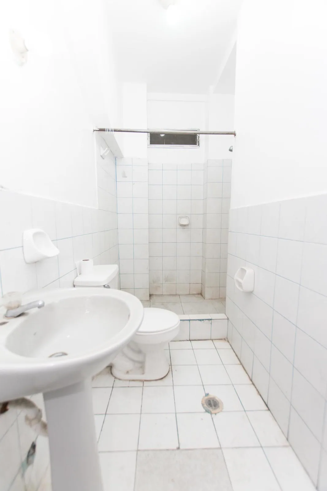 Casa rentera en venta ubicada en sauces 9, norte de Guayaquil – Foto 3