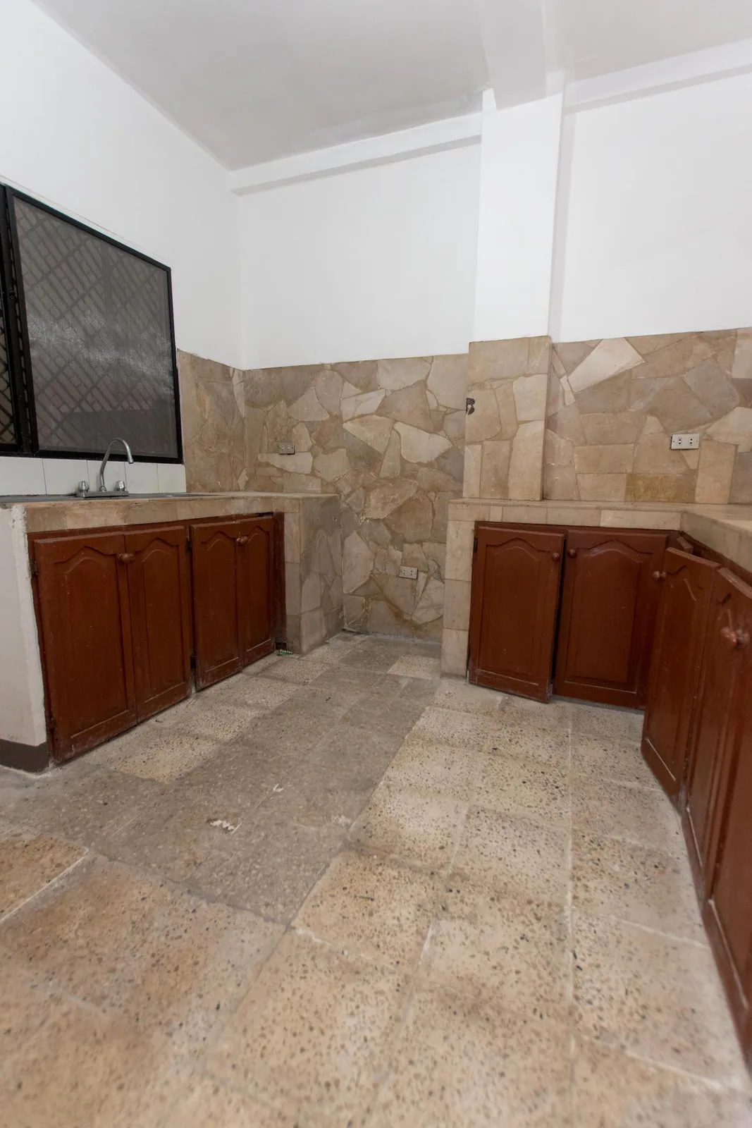 Casa rentera en venta ubicada en sauces 9, norte de Guayaquil – Foto 5