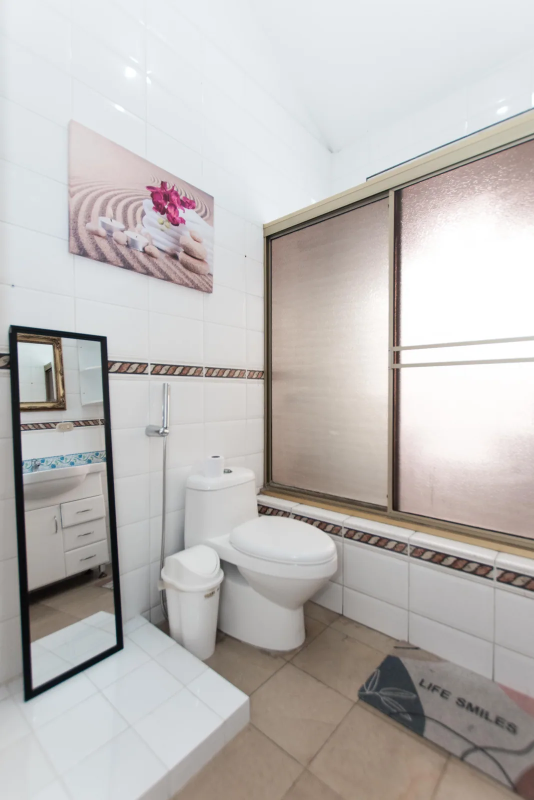 Suite en alquiler amoblada en Urb. Rio Guayas Club, norte de Guayaquil – Foto 2