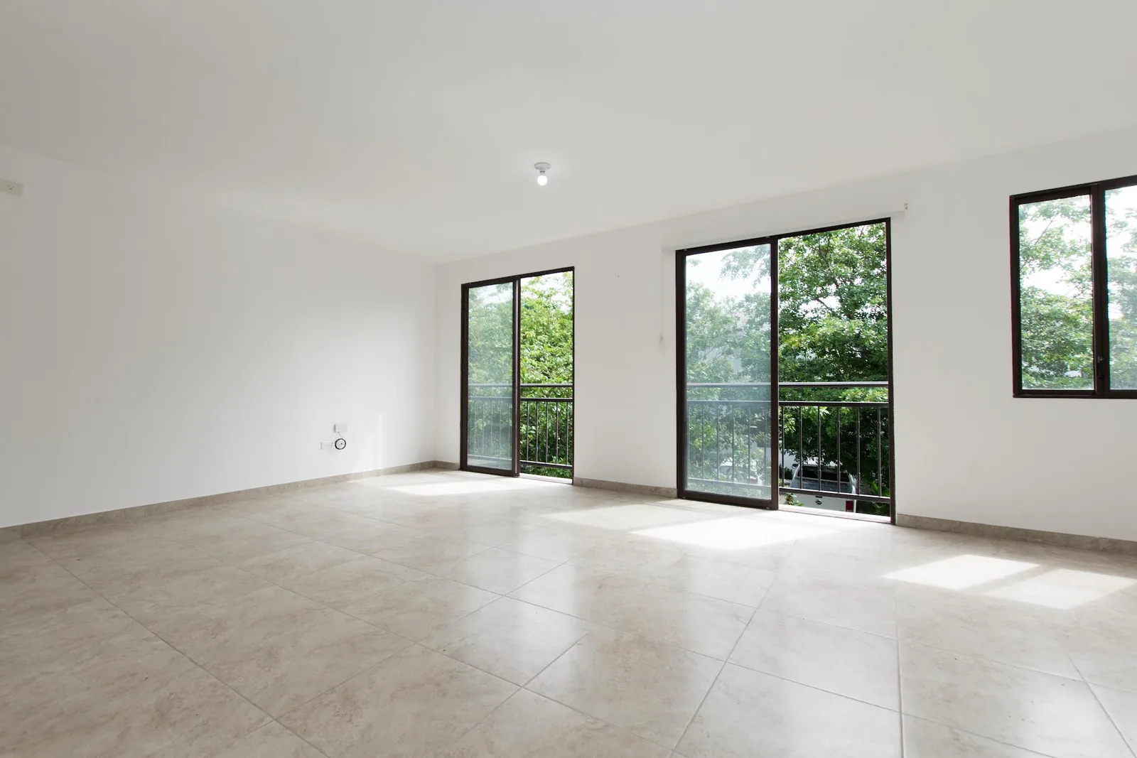 Departamento en alquiler ubicado en Villas del Bosque, vía a la Costa – Foto 5