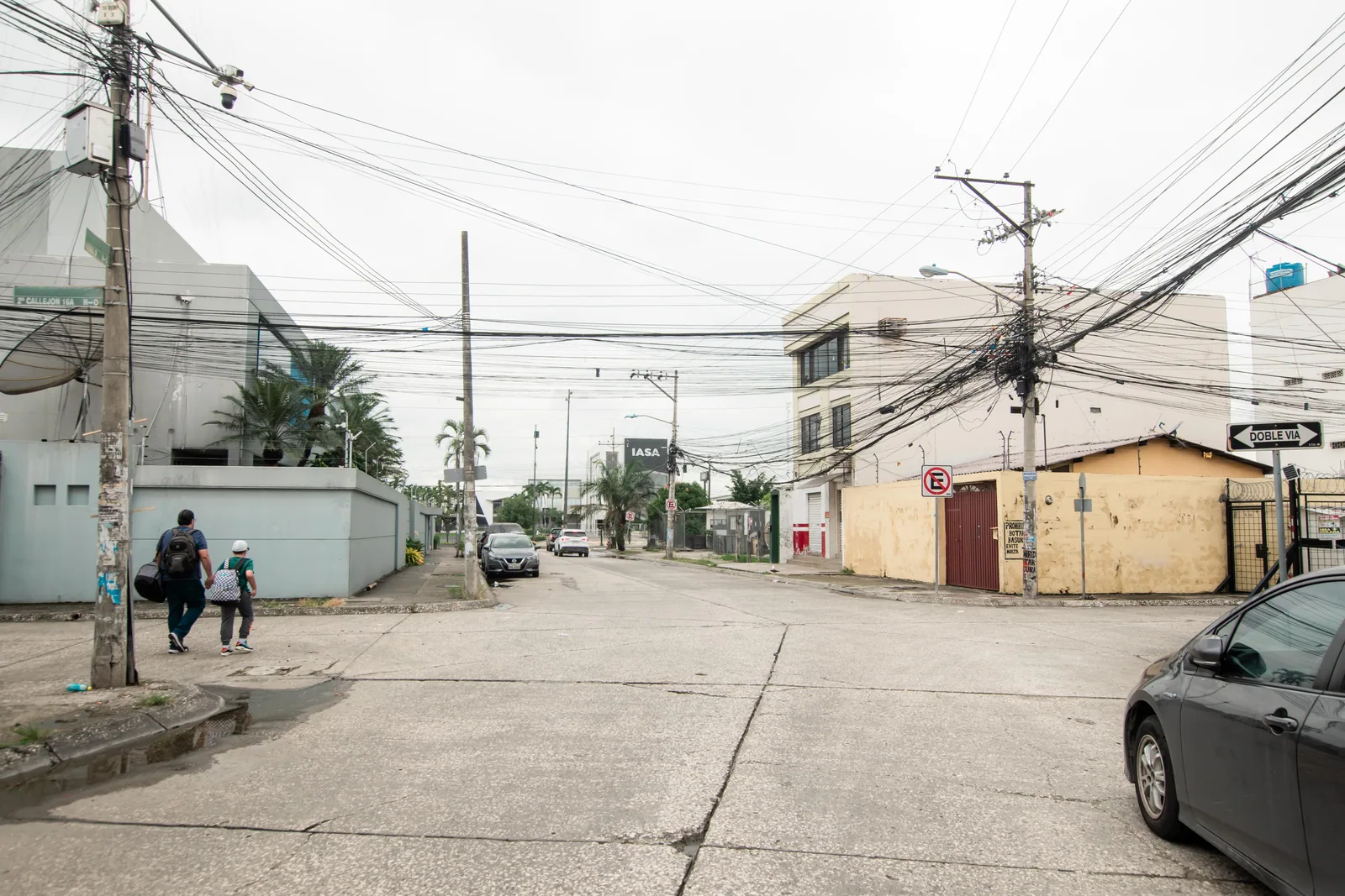 Local comercial 2 en alquiler ubicado en Urdenor 2, norte de Guayaquil – Foto 4