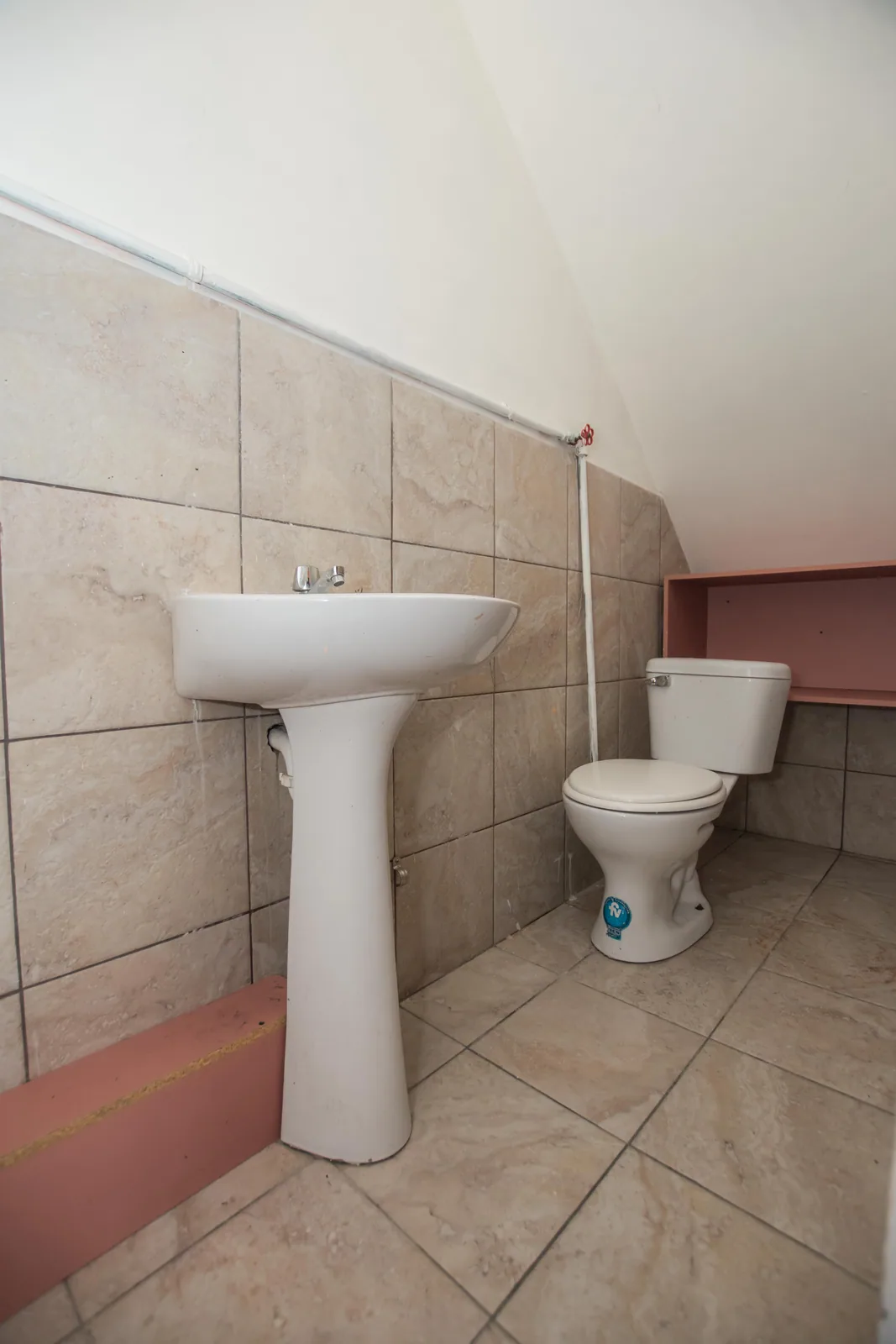 Local comercial 1 en alquiler ubicado en Urdenor 2, norte de Guayaquil – Foto 4