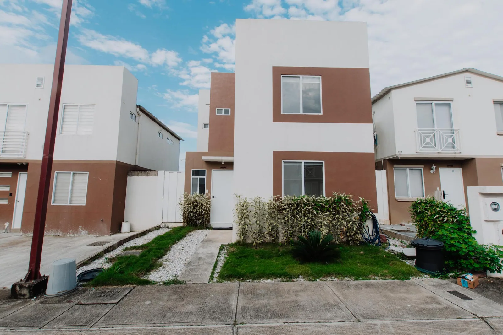 Casa en venta por estrenar en Urbanización Villa del Rey etapa Princesa Kate – Foto 1