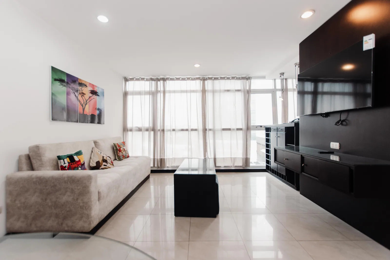 Departamento en alquiler ubicado en Edificio Elite Building, norte de Guayaquil – Foto 1
