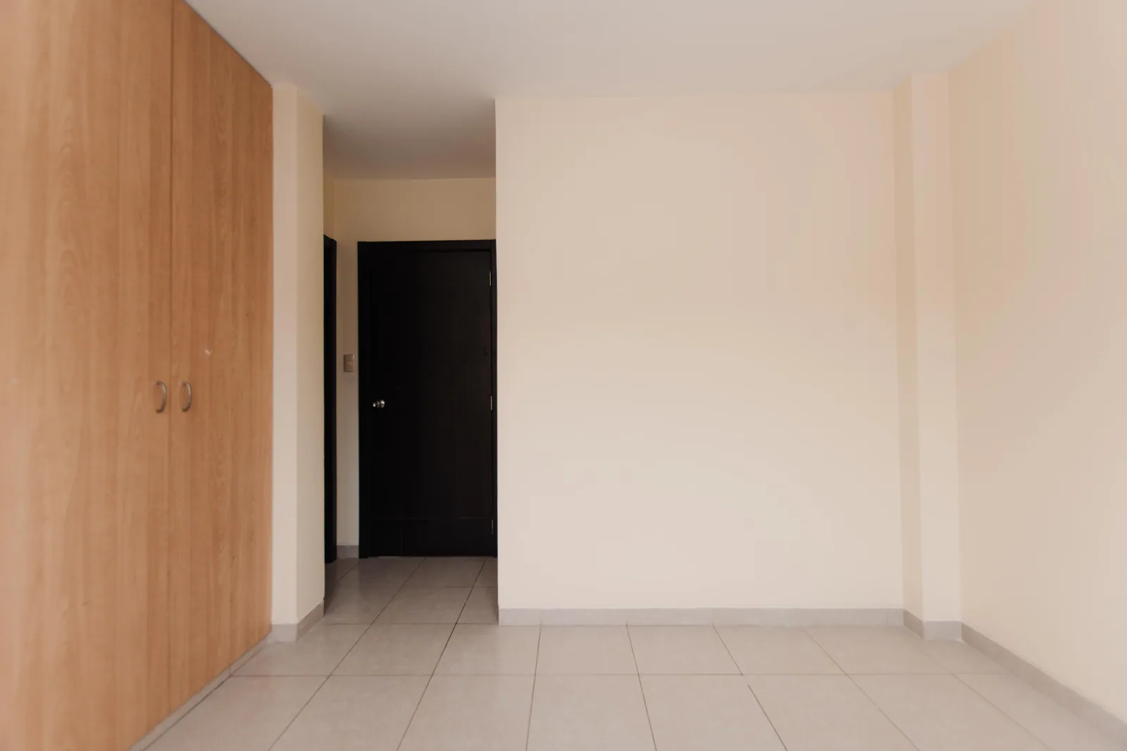 Casa en alquiler ubicada en Urbanización La Romareda, av. Narcisa de Jesús – Foto 4