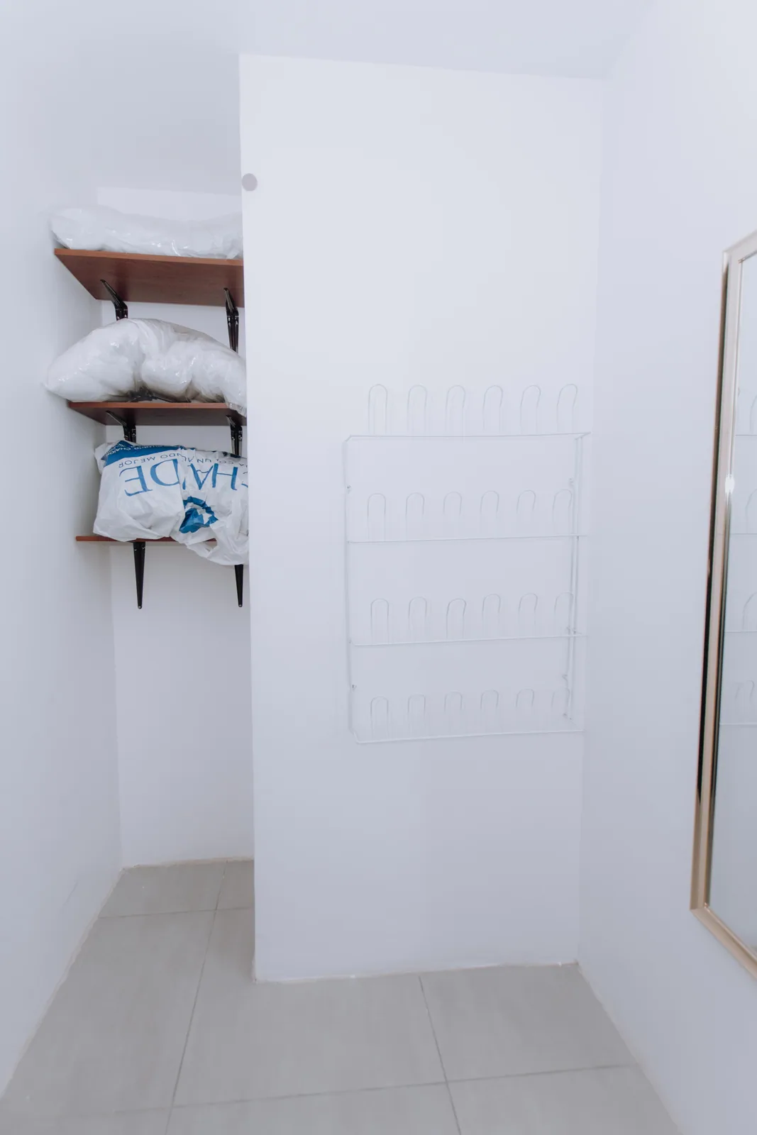 Suite amoblada en alquiler ubicado en edifico Quo Luxury Apartments, frente al centro comercial Mall del Sol – Foto 5