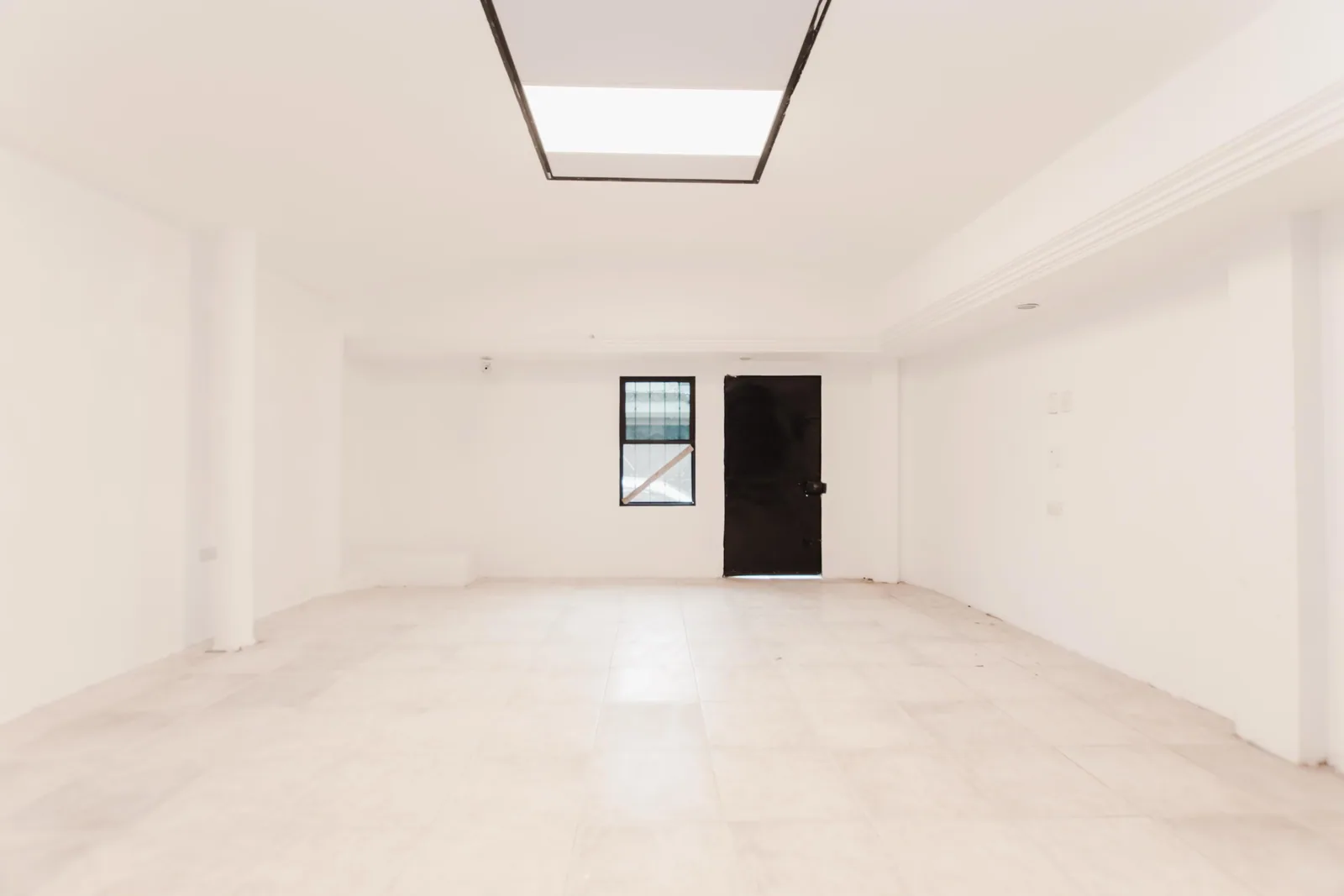 Suite remodelada en alquiler en Urb. Santa Cecilia, Ceibos – Foto 1