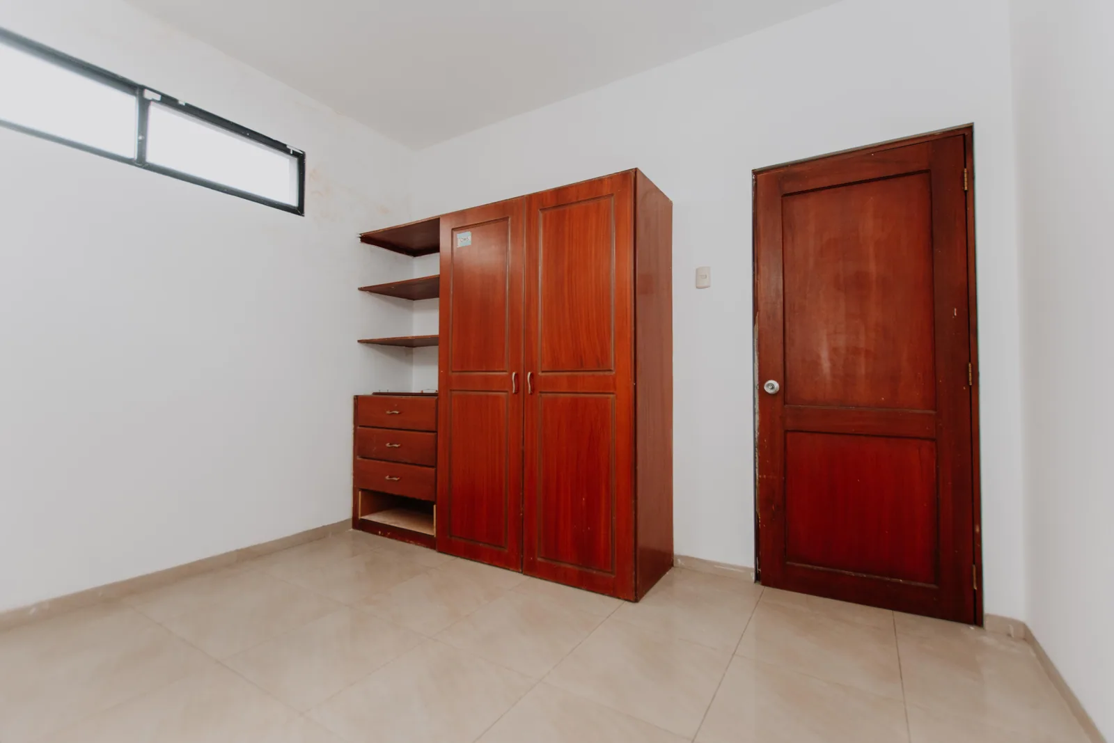 Casa rentera en venta en Alborada VI, Guayaquil – Foto 2