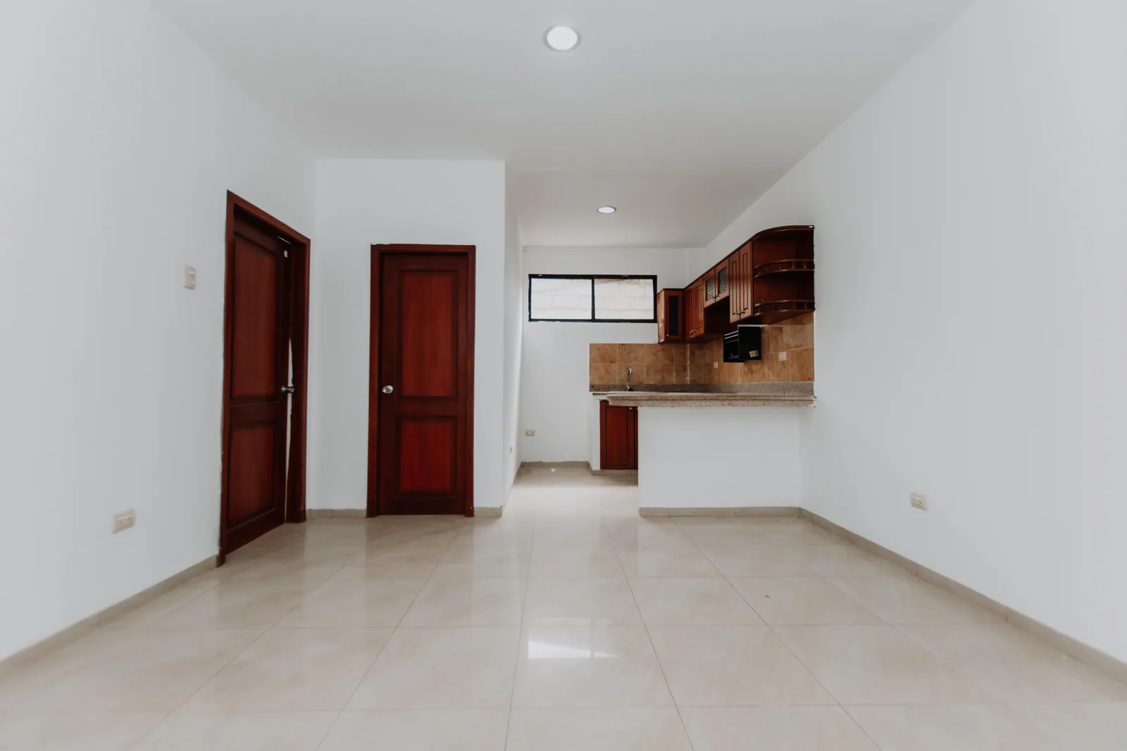 Casa rentera en venta en Alborada VI, Guayaquil – Foto 5