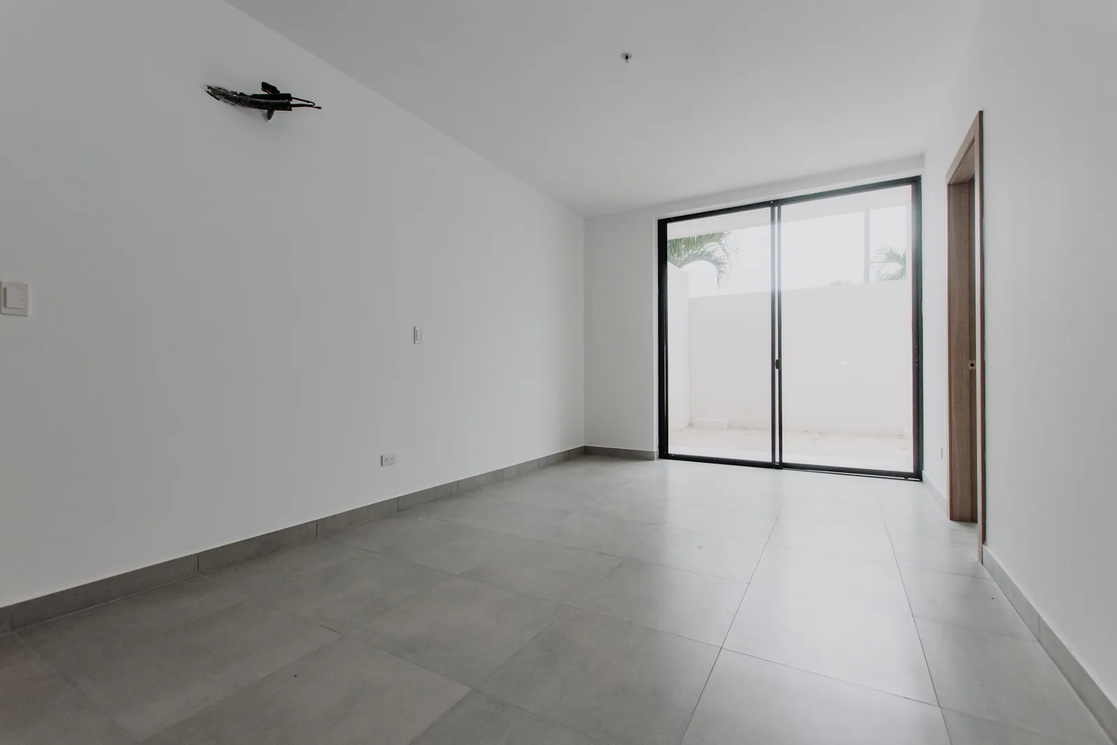 Departamento en venta urbanización Punta Esmeralda en via a la Costa, Guayaquil – Foto 1