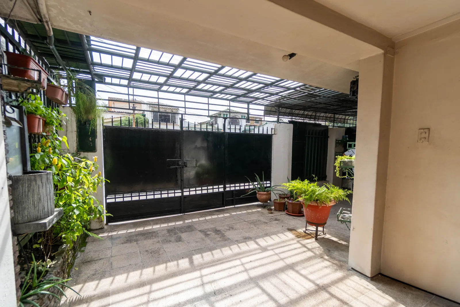 Casa en venta en Carchi entre Velez y Hurtado, Centro de Guayaquil – Foto 1