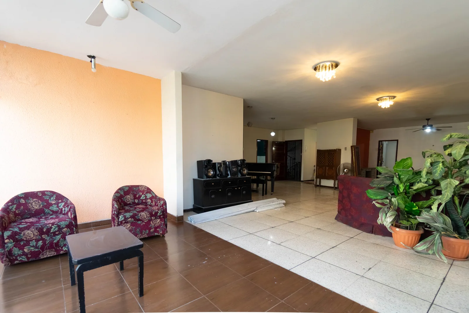 Departamento en venta en Chile y Vacas Galindo, Centro de Guayaquil – Foto 2